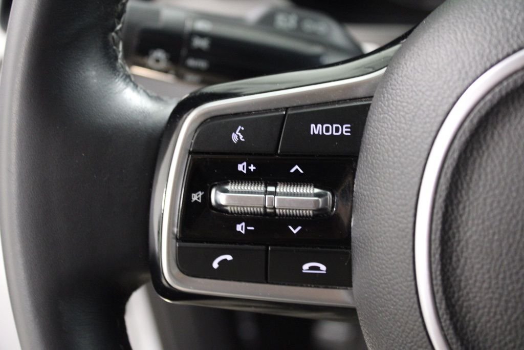 2023 Kia Sorento S - Photo 22