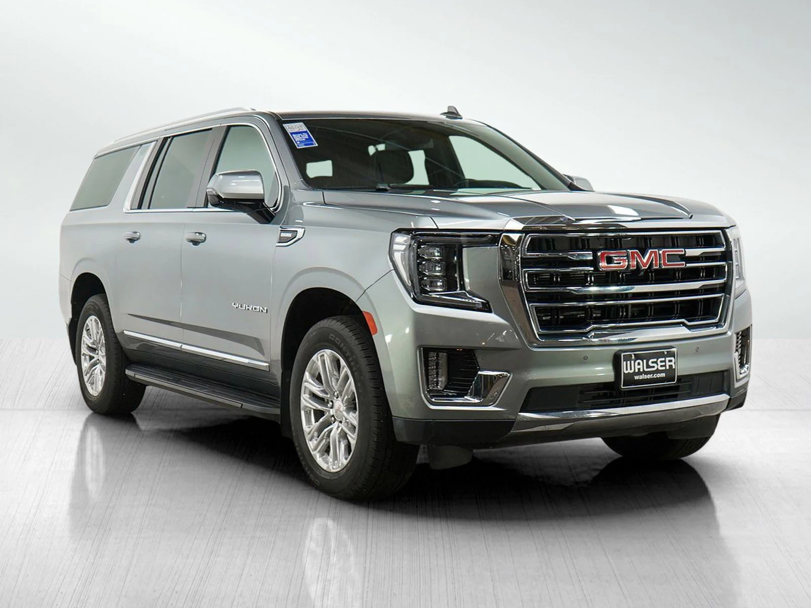 Used 2024 Silver GMC SLT image 7