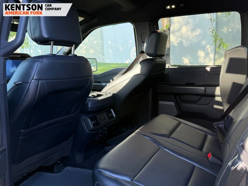 Used 2024 Silver Ford XLT image 4