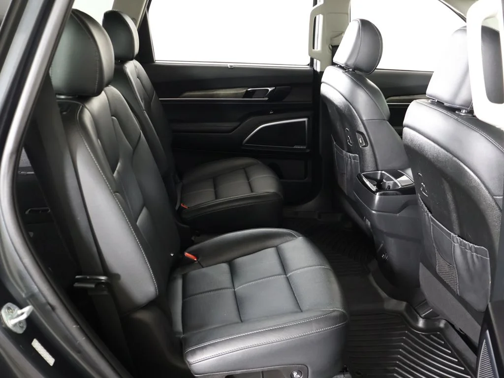 Used 2020 Gray Kia SX image 42