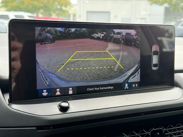 Used 2024  Honda EX-L image 35