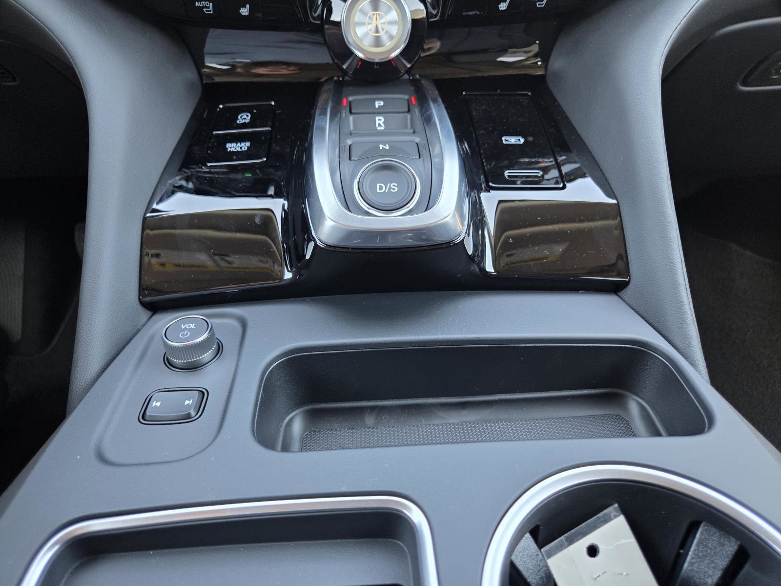 New 2026 Solar Silver Metallic Acura w/Technology Package AWD image 18