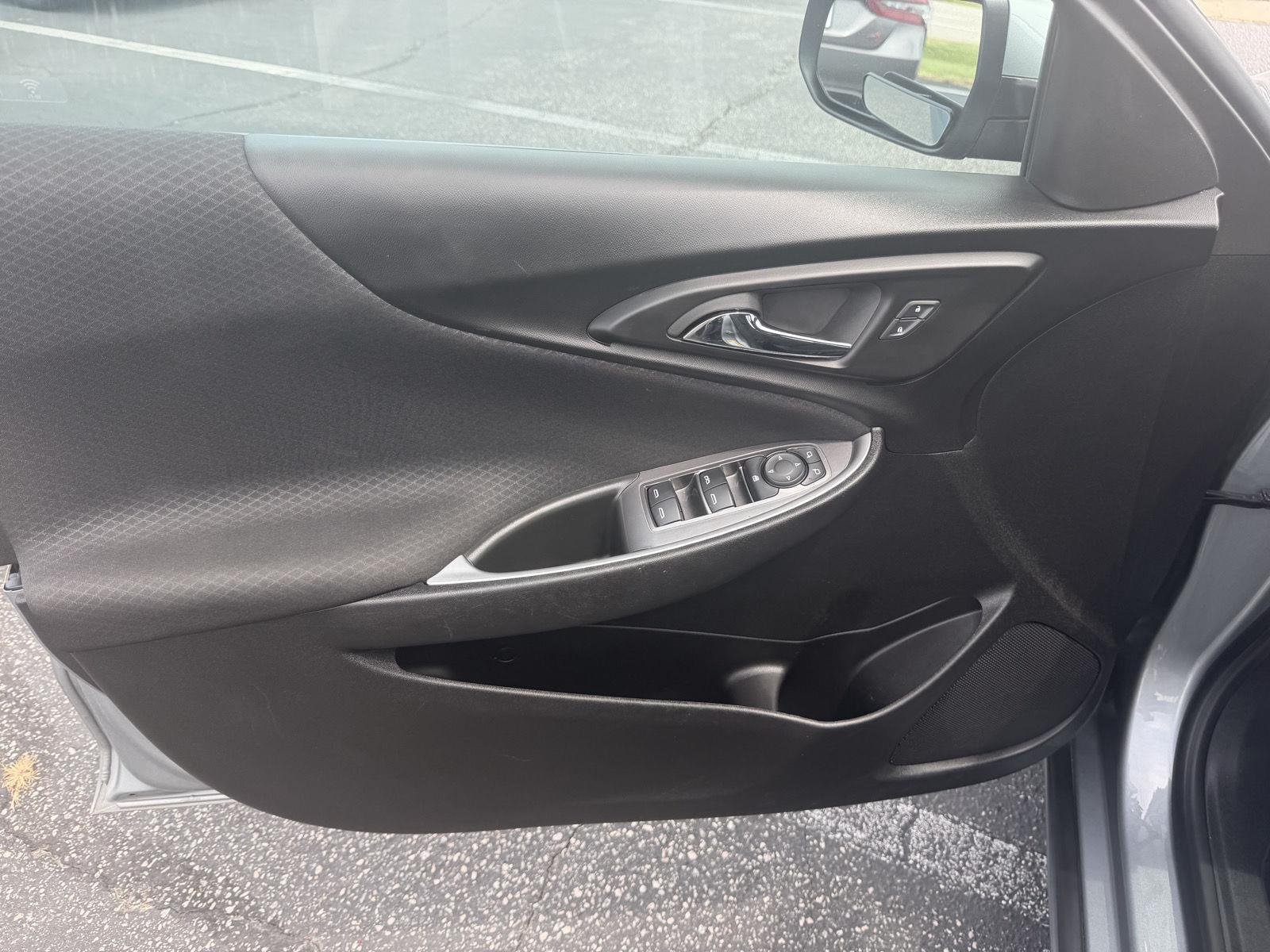 Used 2024 Sterling Gray Metallic Chevrolet LT image 10