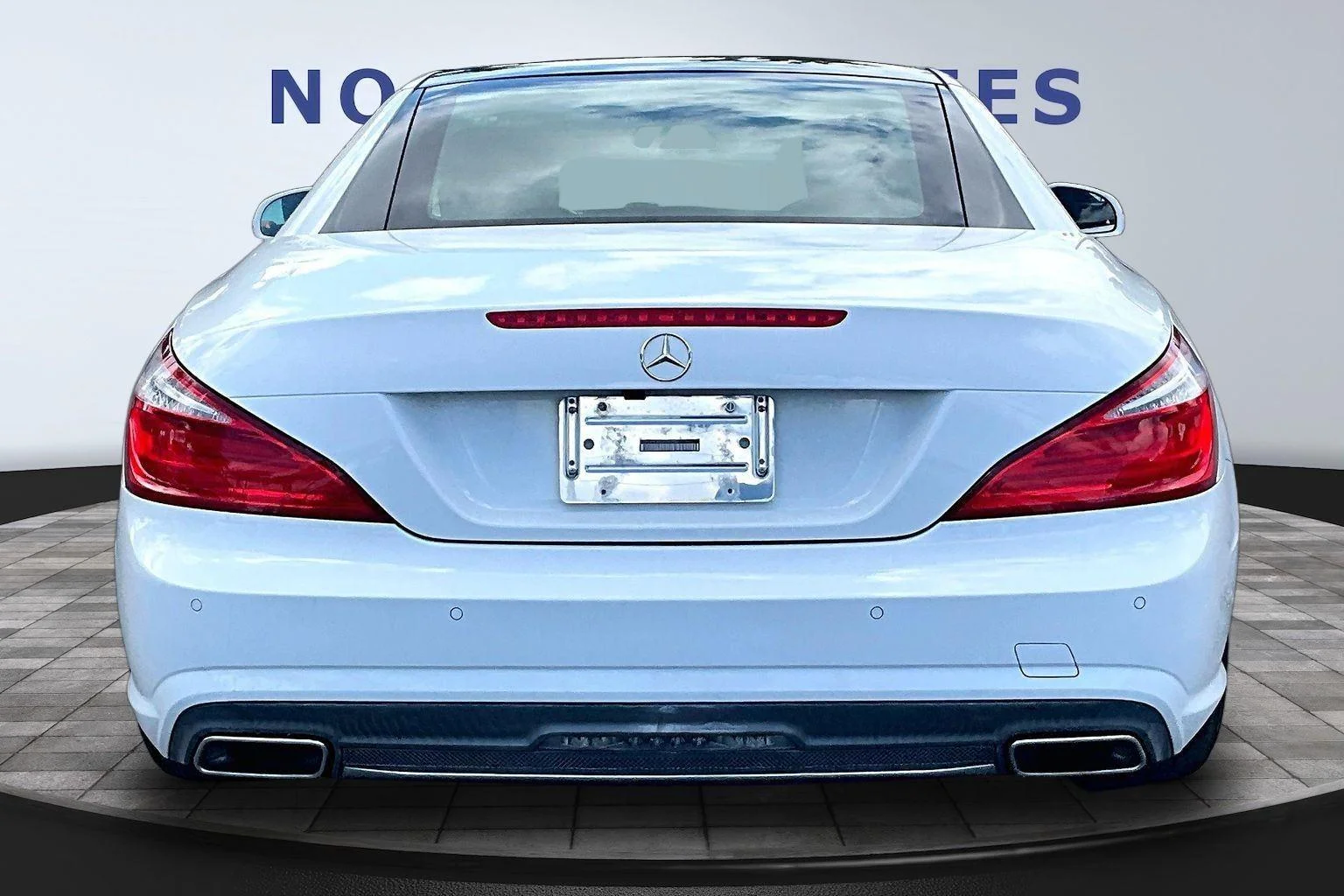 Used 2016 Polar White Mercedes-Benz SL 400 image 5