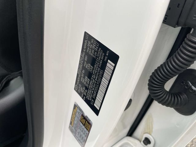 Certified Used 2026 White Hyundai SEL image 18