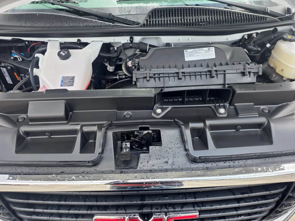 2026 GMC Savana Cargo Work Van - Photo 18