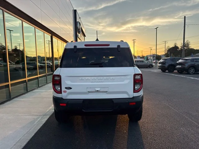 Used 2025 White Ford Big Bend image 4