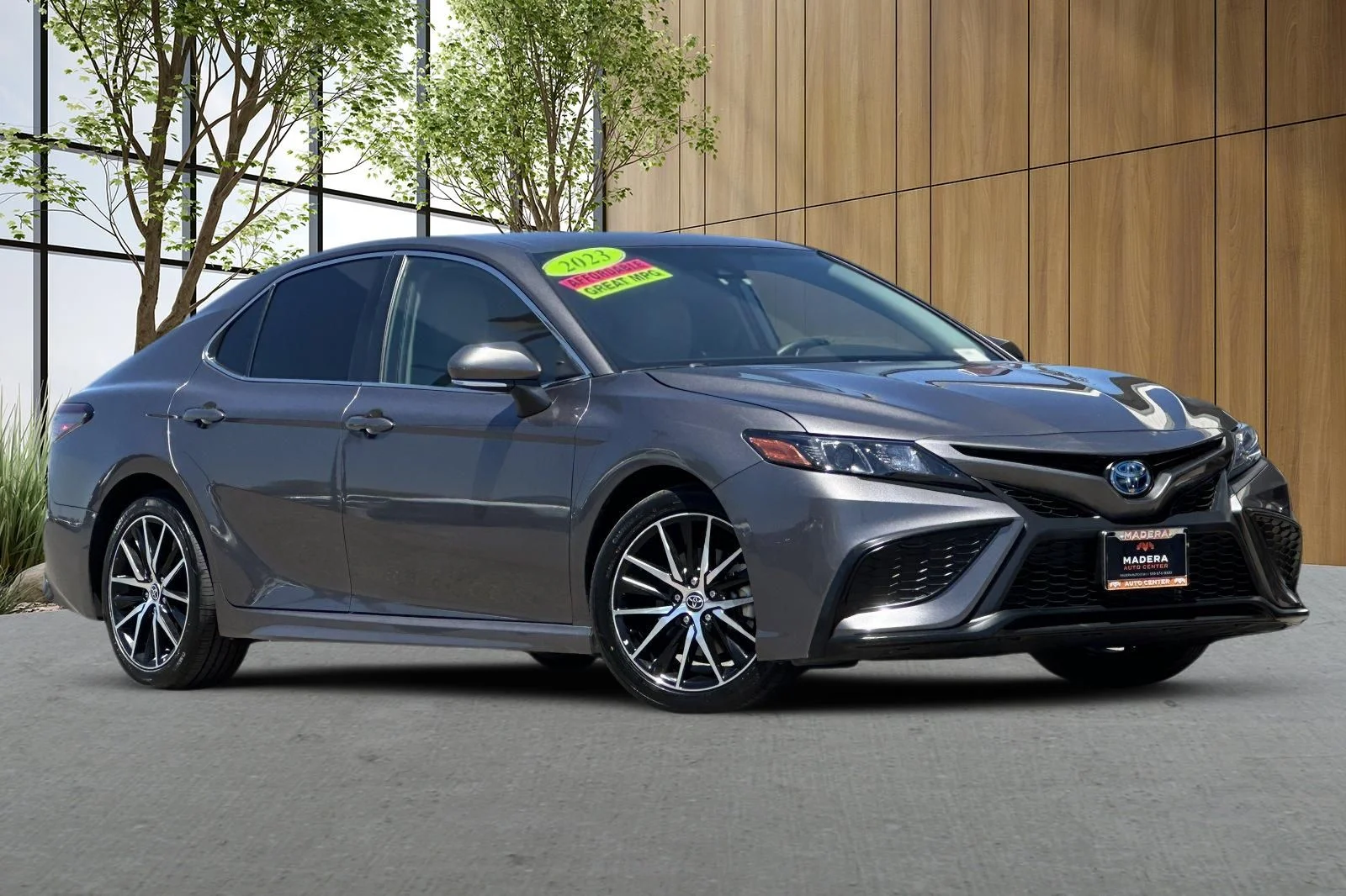 Used 2023 Gray Toyota SE image 1