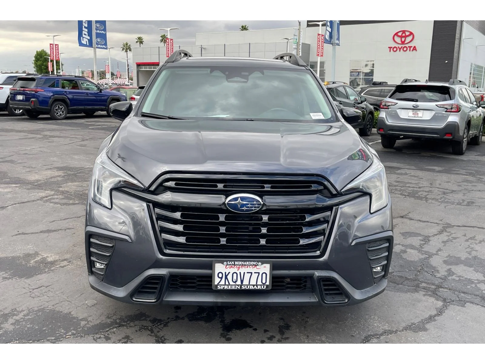 Used 2024 Magnetite Gray Metallic Subaru Onyx Edition image 9