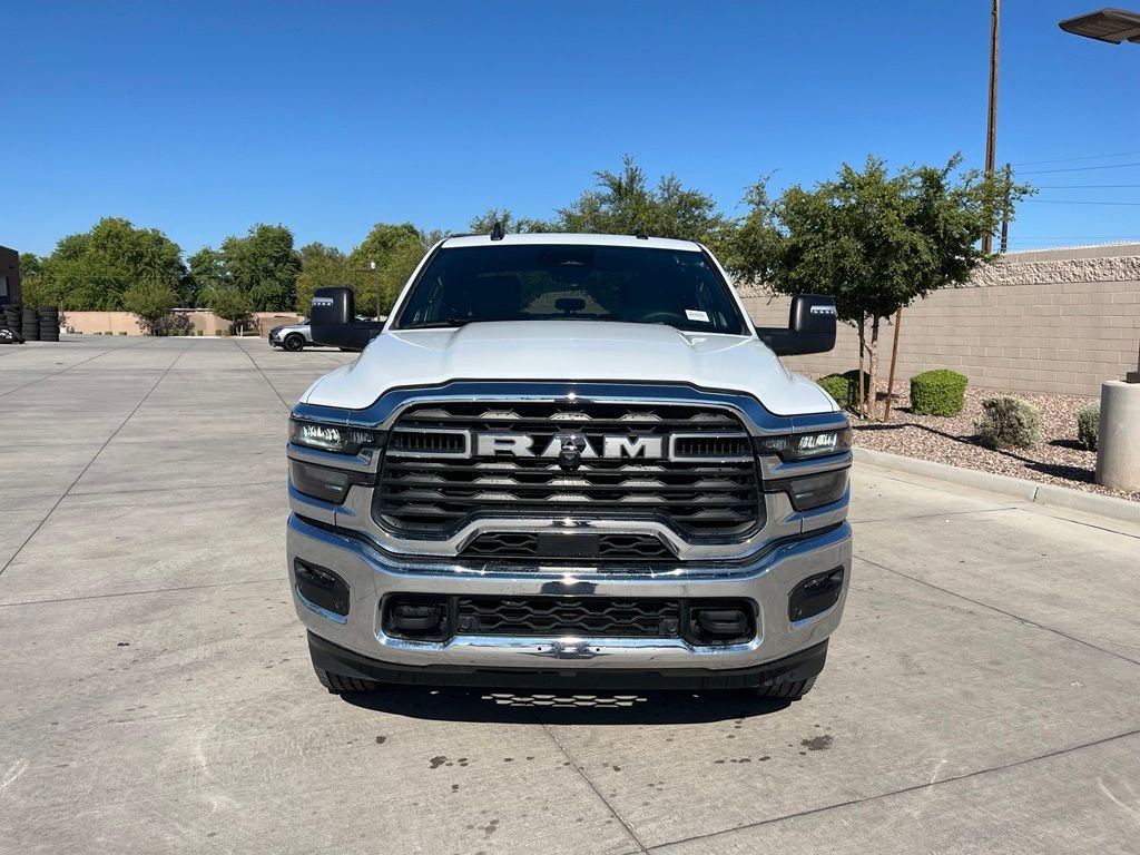 Used 2025 White Ram Big Horn image 4