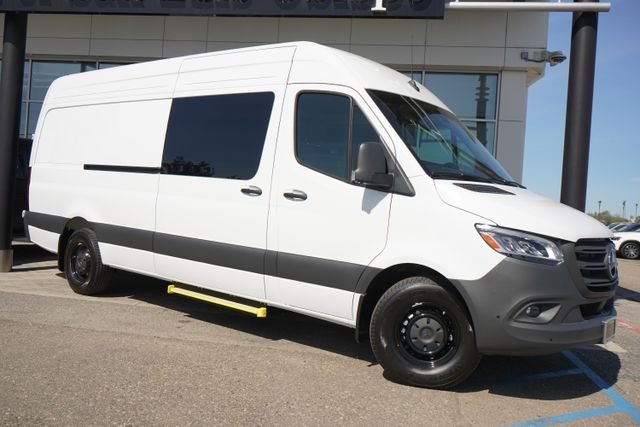 2026 Mercedes-Benz Sprinter Crew Van Crew 170 WB