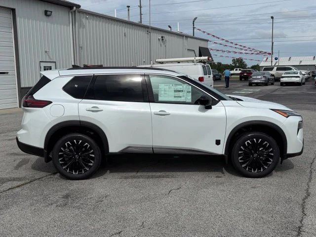 New 2026 Everest White Pearl TriCoat Nissan Dark Armor image 8