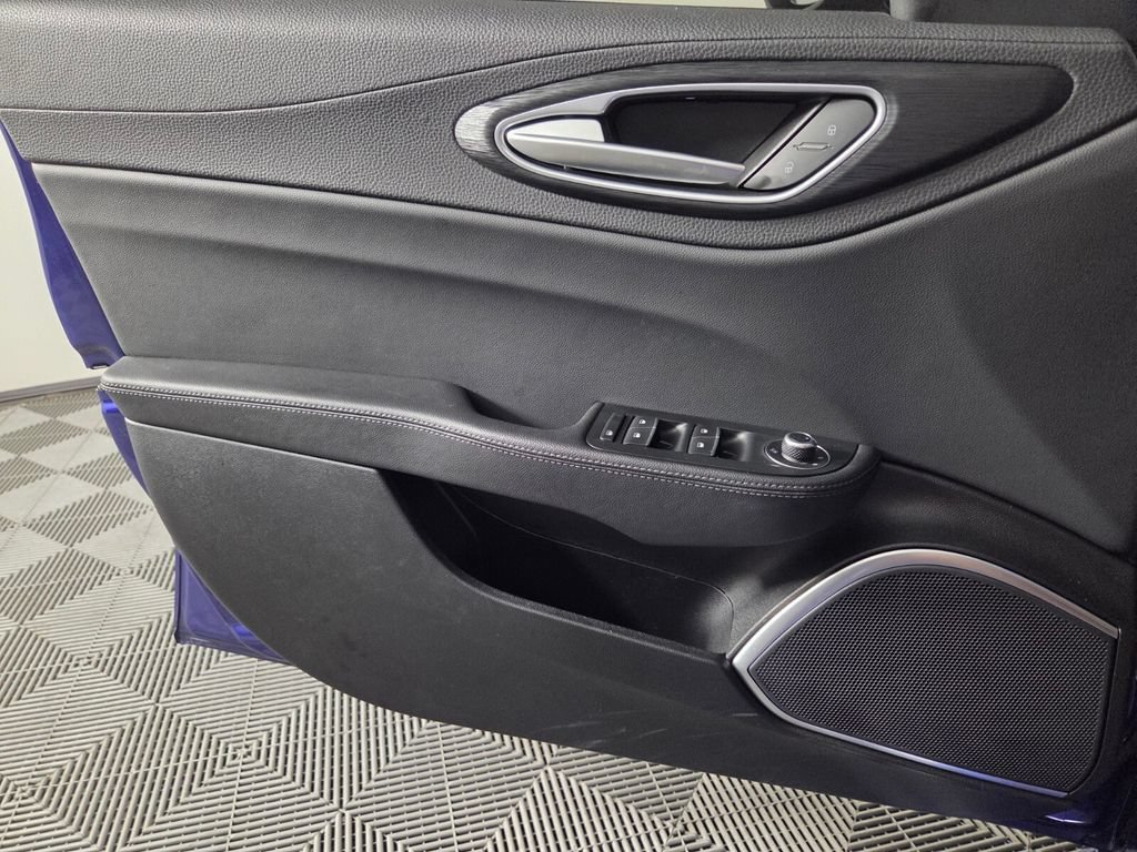 2022 Alfa Romeo Giulia Base - Photo 19