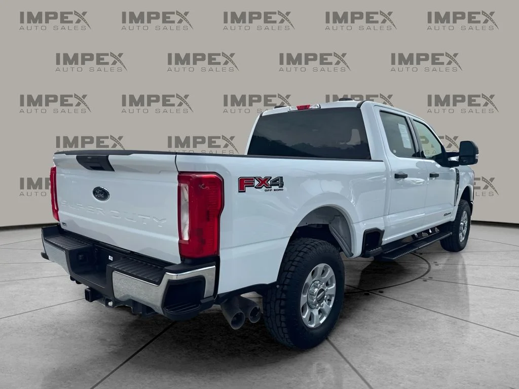 Used 2024 White Ford XLT image 4