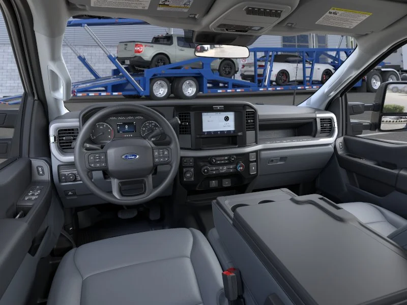 New 2026 Oxford White Ford F-350® XL image 31