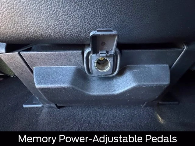 Used 2019 Gray Ford Lariat image 26