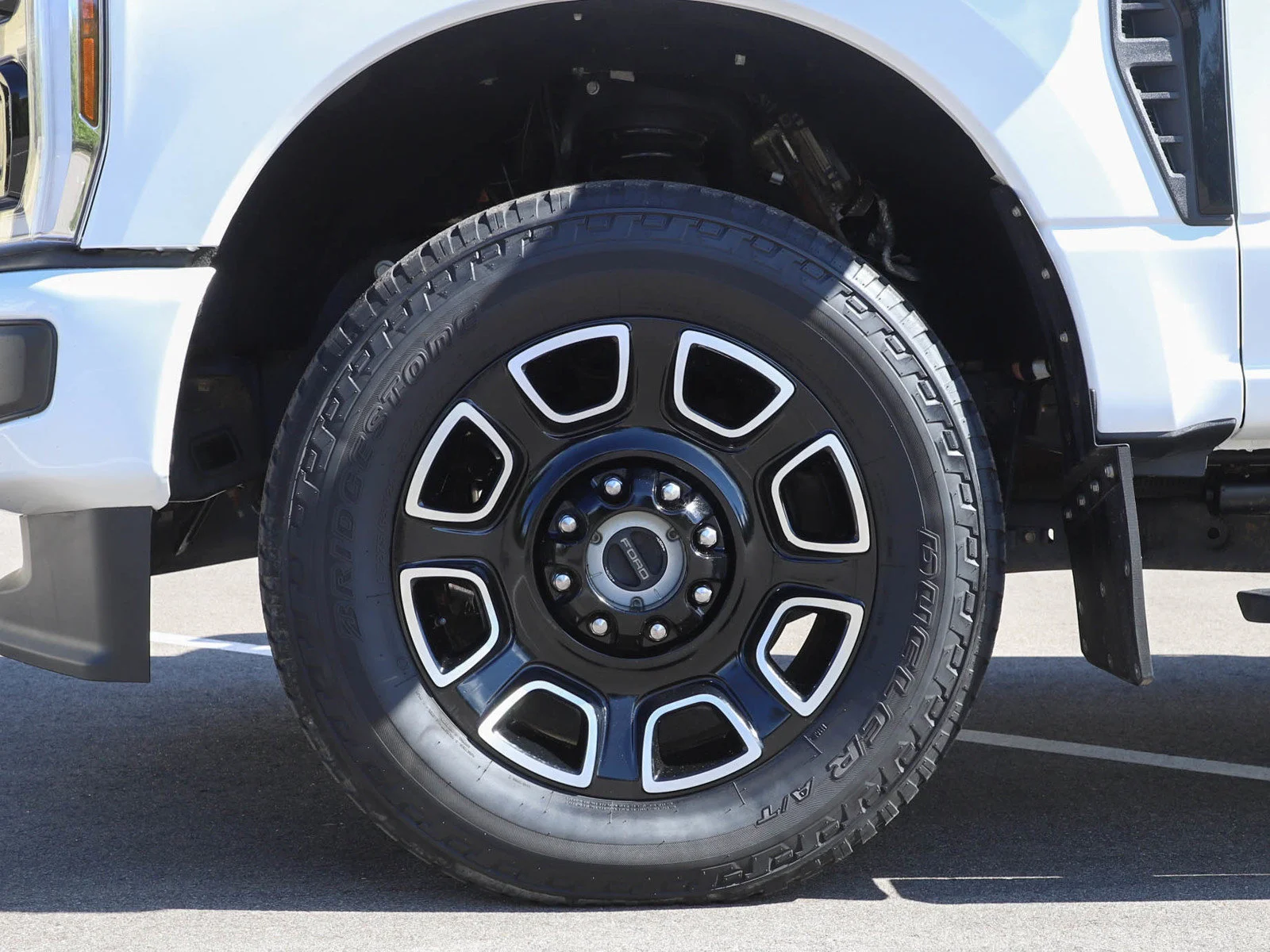 Used 2025 Star White Metallic Tri-Coat Ford Platinum image 28