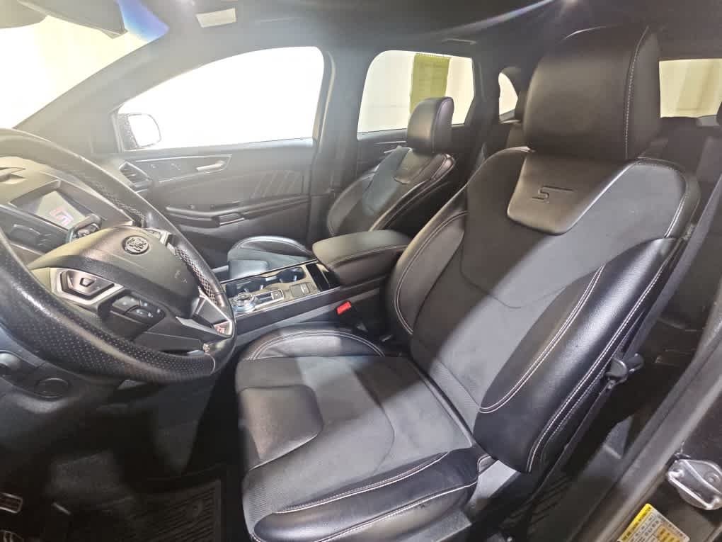 Used 2020 Magnetic Metallic Ford ST image 8
