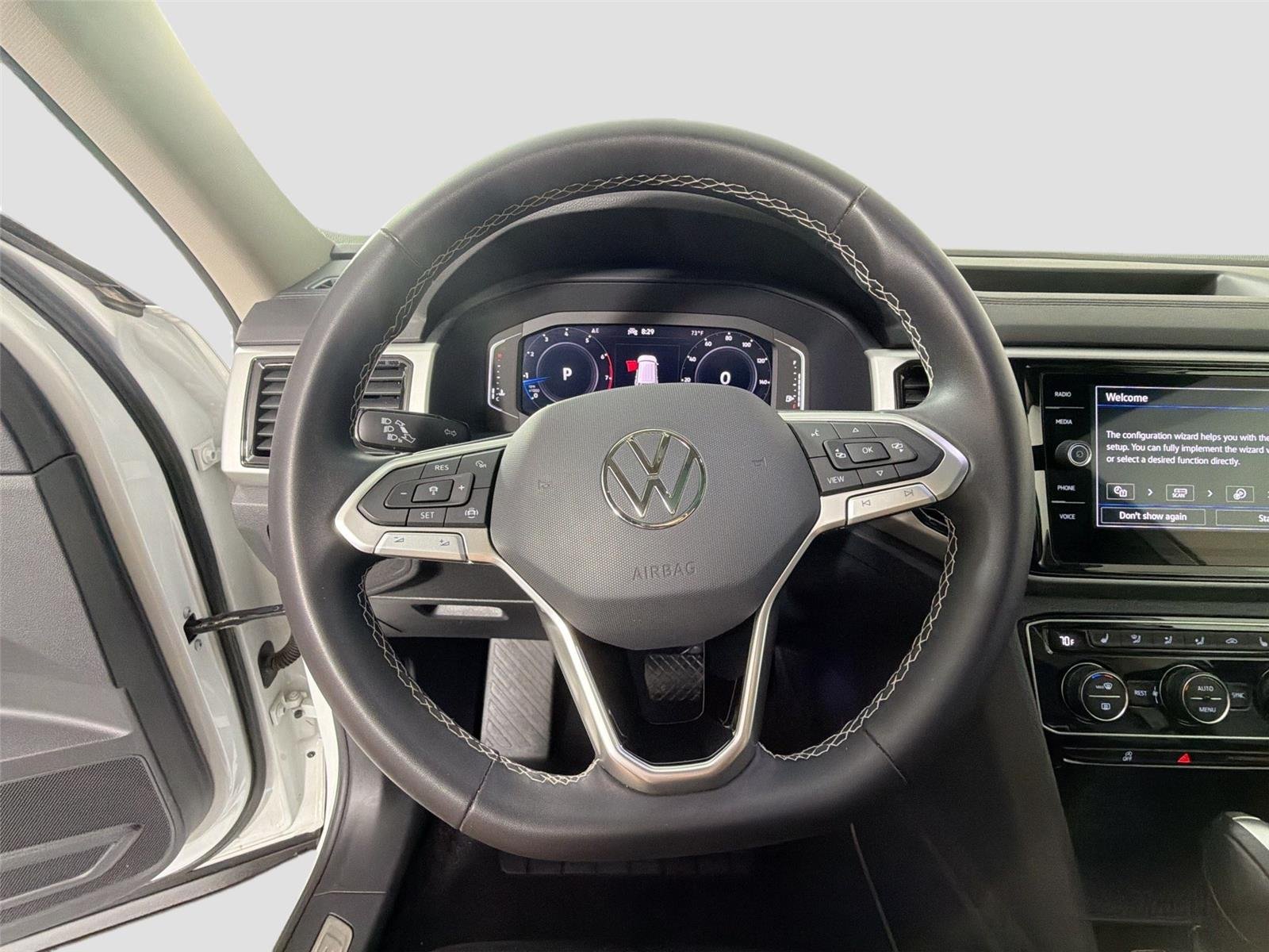 Certified Used 2023  Volkswagen 2.0T SE w/Technology image 11