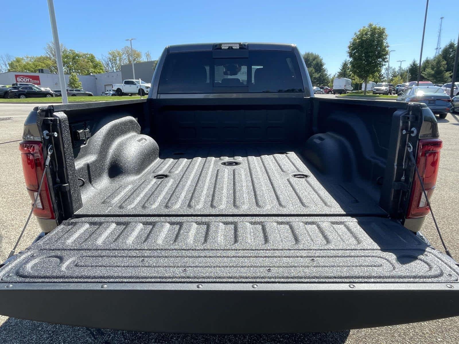 New 2026 Granite Crystal Metallic Clearcoat Ram Big Horn image 24