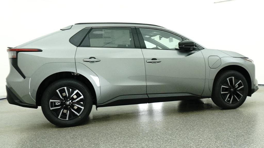 New 2026  Toyota XLE Plus image 14