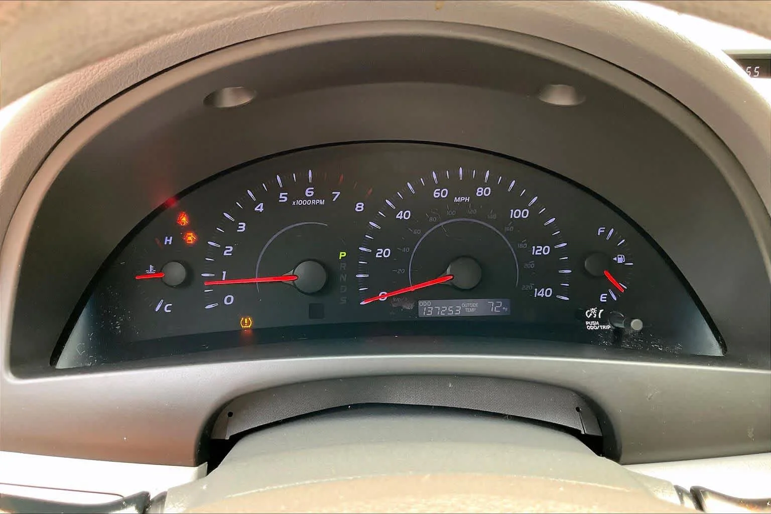 Used 2010 MAGNETIC GRAY MET. Toyota  image 24