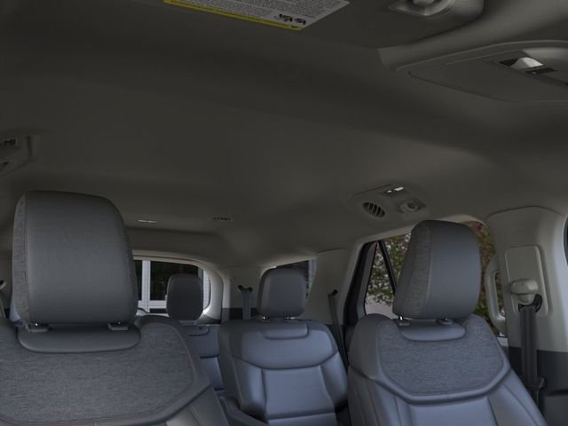 Used 2026 Gray Metallic Ford Active image 22