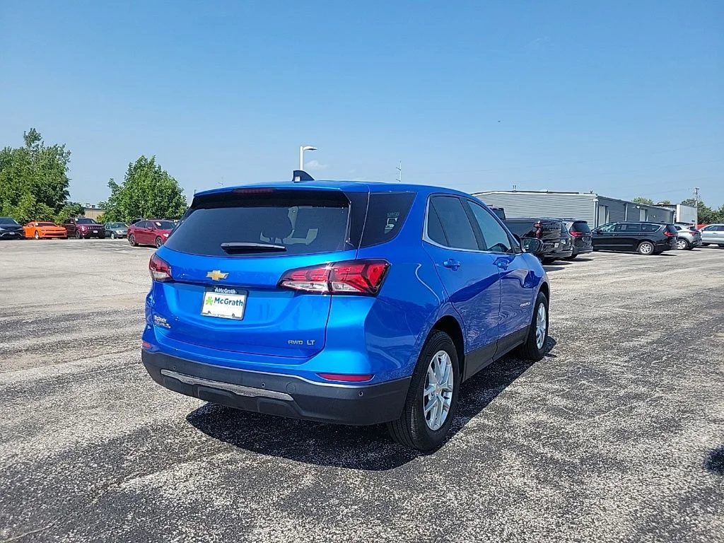 Used 2024 Blue Chevrolet LT image 8
