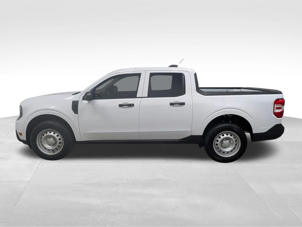 New 2026 Oxford White Ford XL image 1