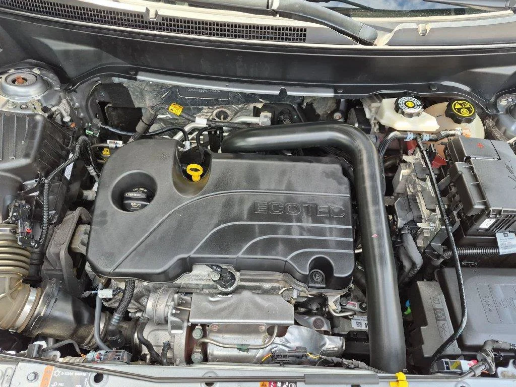 Used 2024 Gray Chevrolet Premier image 25