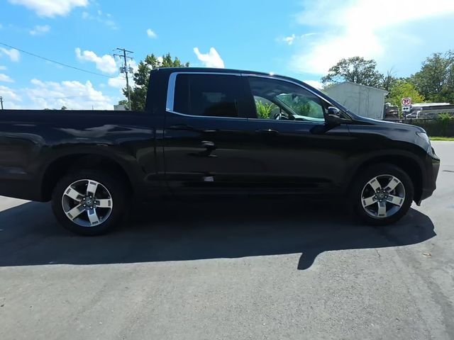 Used 2025 Black Honda RTL image 5
