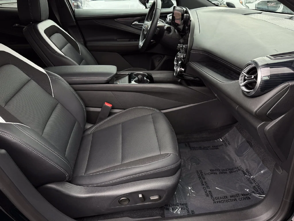 Used 2024 Black Chevrolet LT image 16