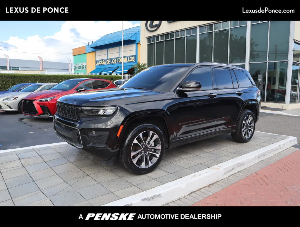 Used 2023 Black Jeep Overland image 1