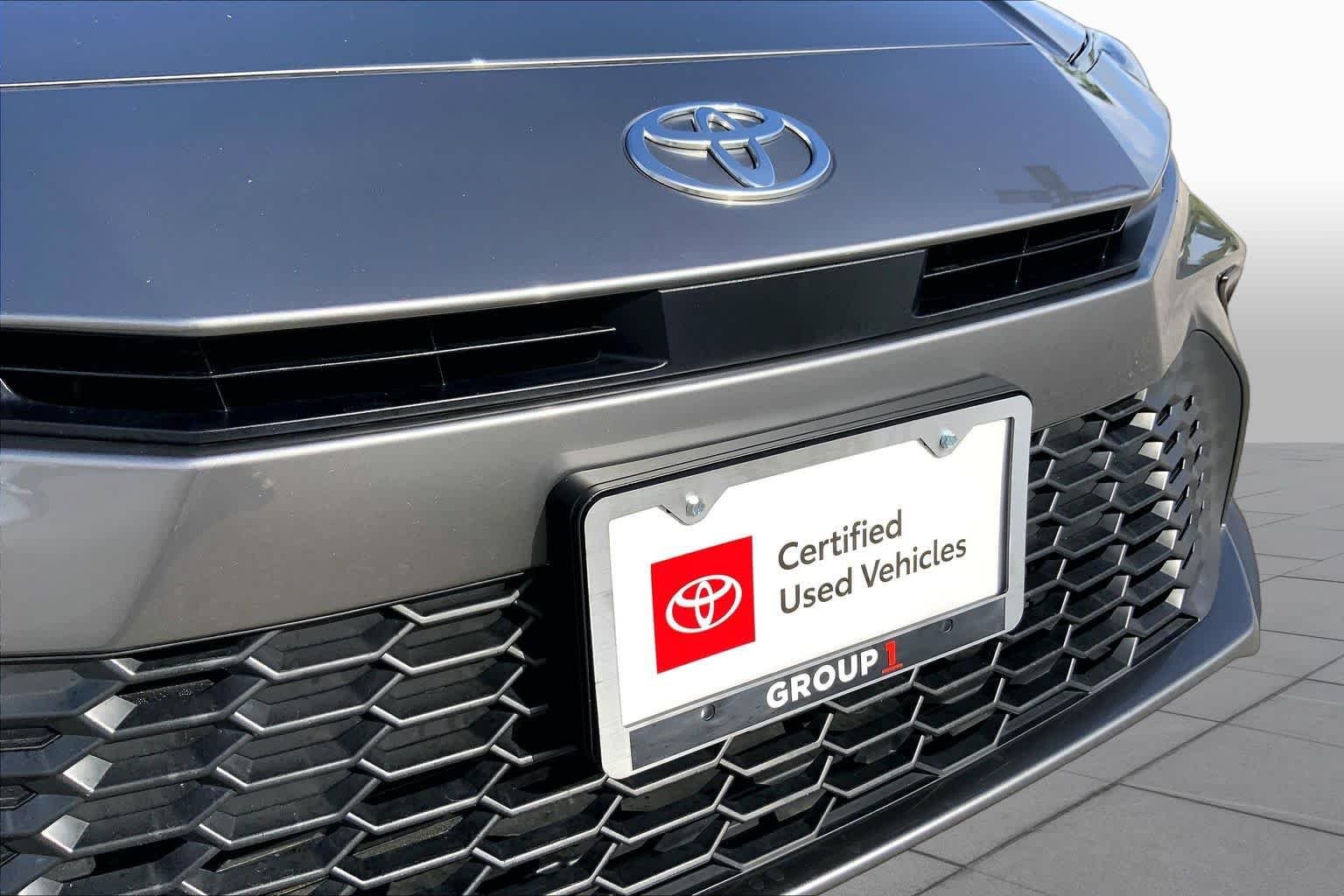 Used 2025 Heavy Metal Toyota SE image 29
