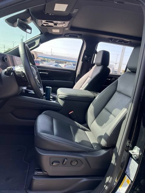 Used 2026 Black Chevrolet Z71 image 1