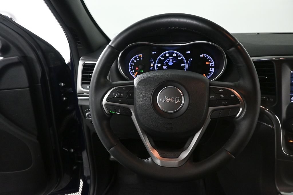 Used 2018 Blue Jeep Limited image 2