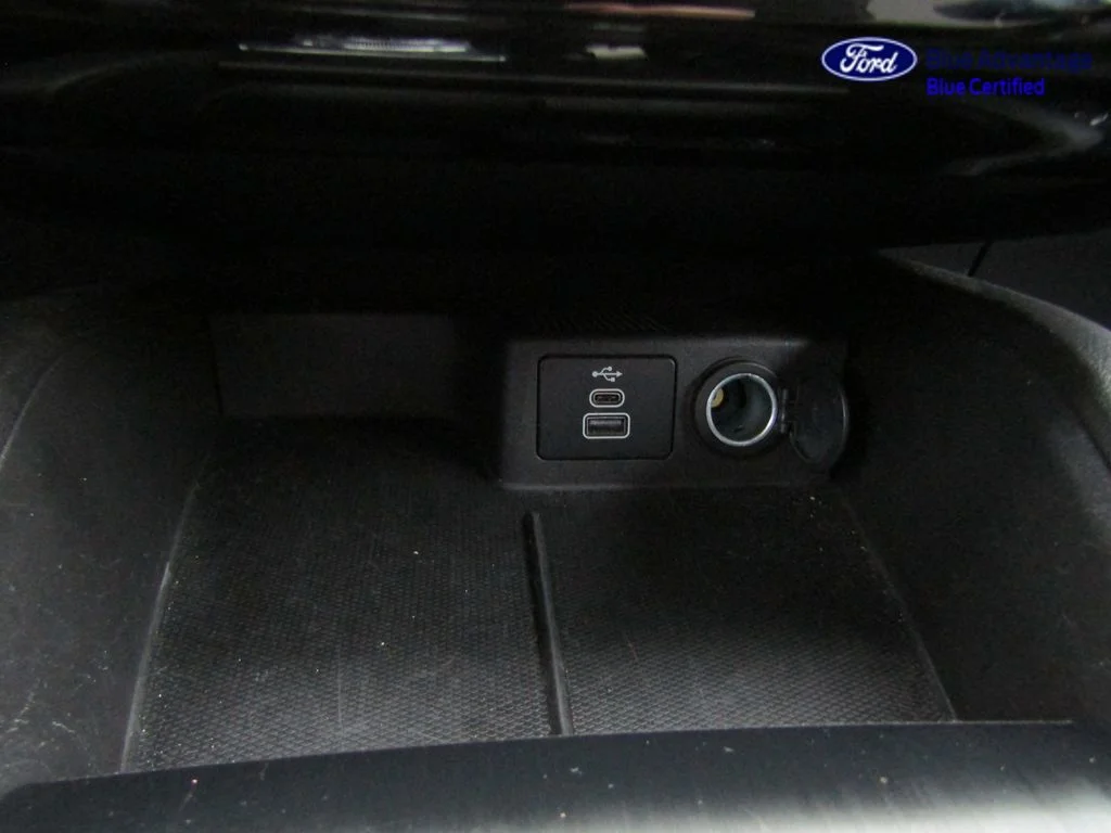 Certified Used 2025 Space Silver Ford ST-Line Select image 37