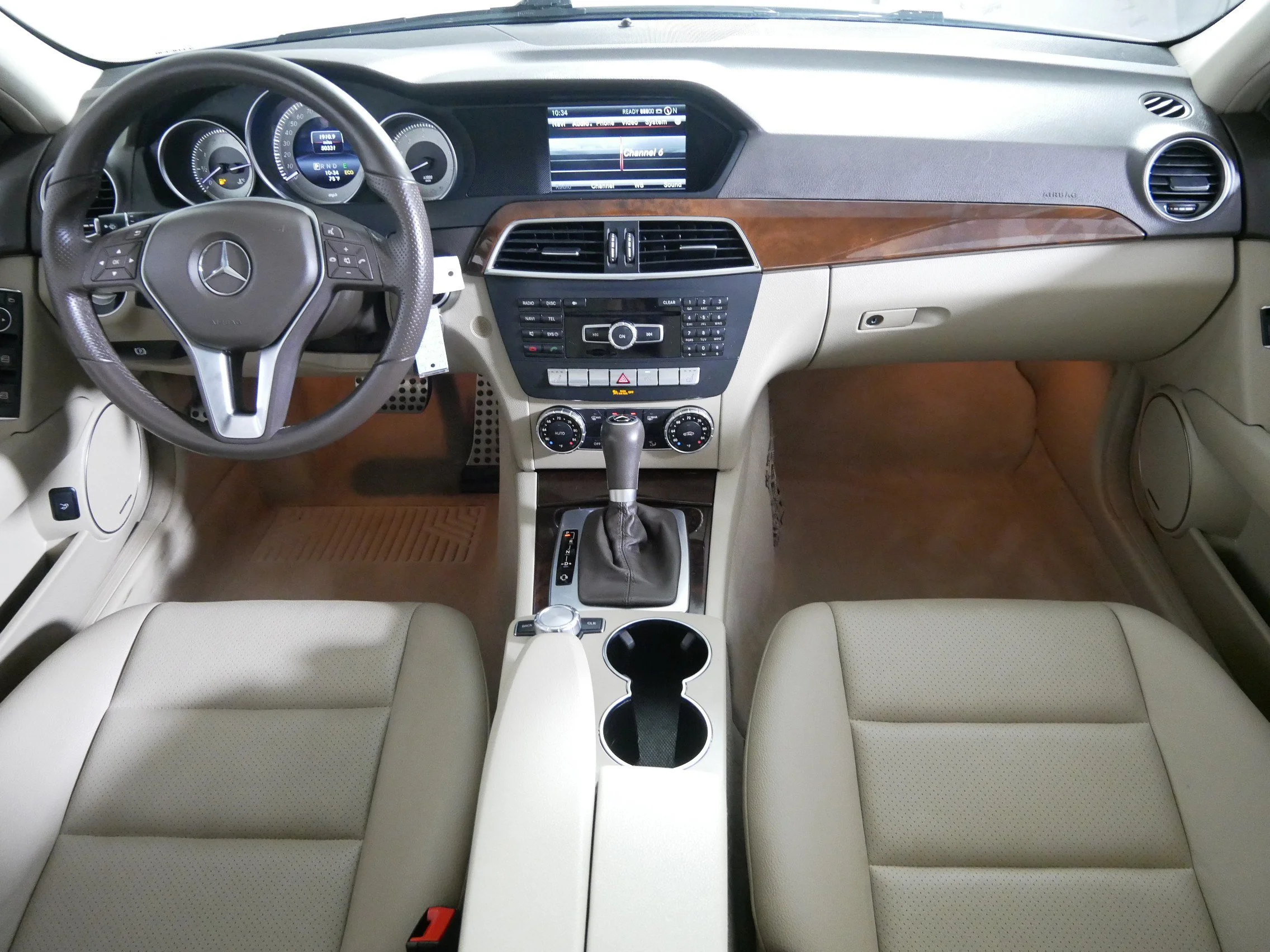 Used 2014 Diamond White Metallic Mercedes-Benz C 300 Sport image 10