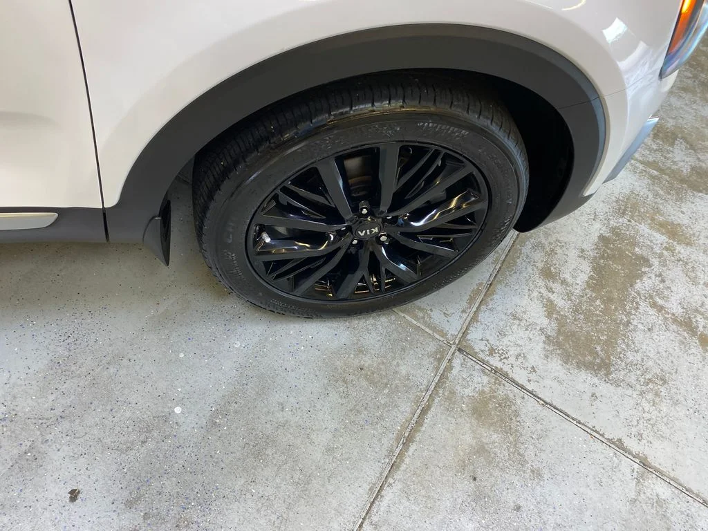 Used 2021 White Kia SX image 14