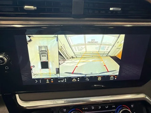 Used 2024 White GMC Denali Ultimate image 4