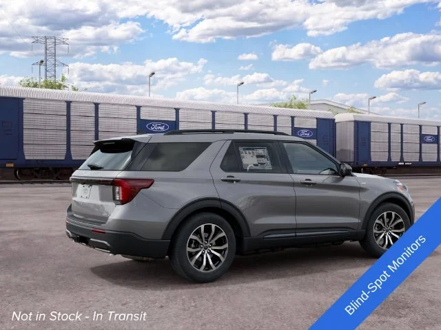 New 2027 Carbonized Gray Metallic Ford ST-Line image 6