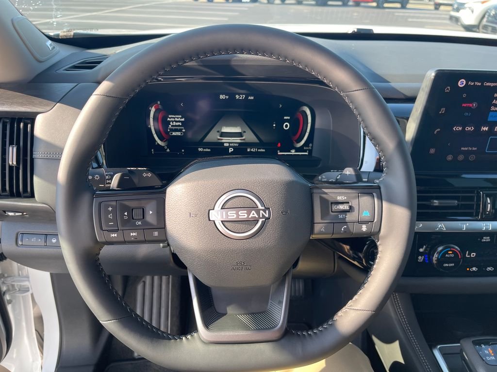 New 2026 Everest White Pearl TriCoat Nissan Platinum image 17