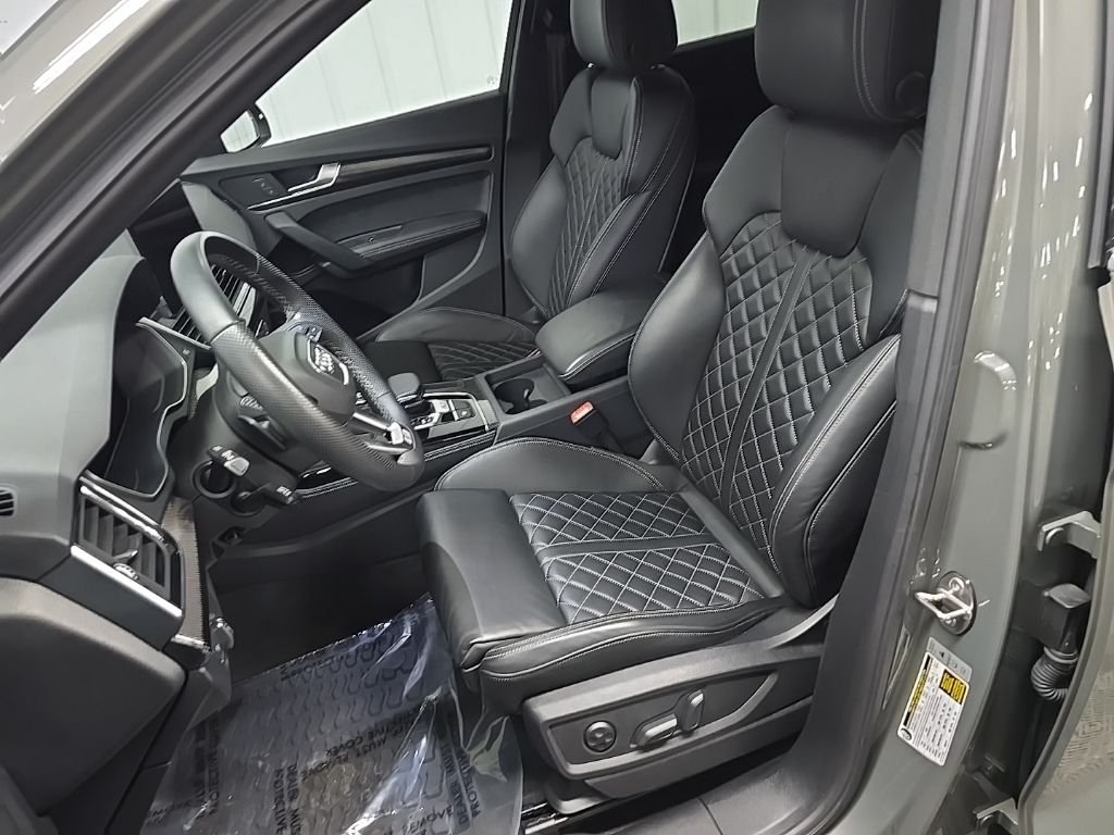 Used 2023 Gray Audi Premium Plus image 32