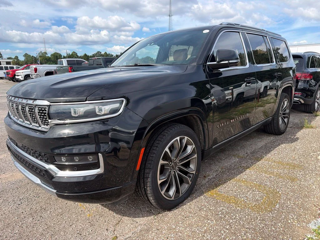 2022 Jeep Grand Wagoneer