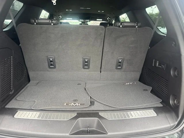 Used 2023 Black GMC Denali image 28