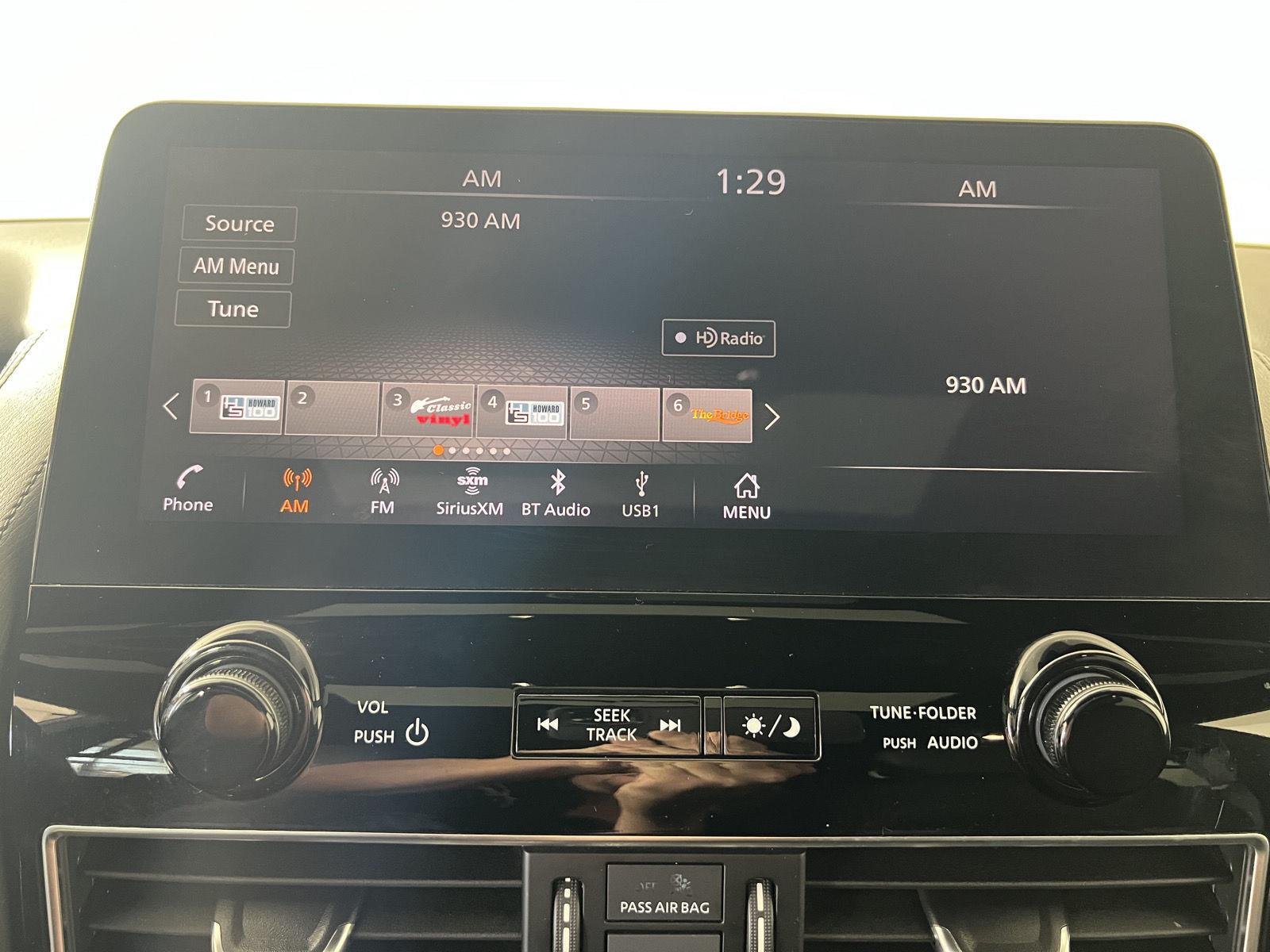 Used 2023 Gun Metallic Nissan SL image 21