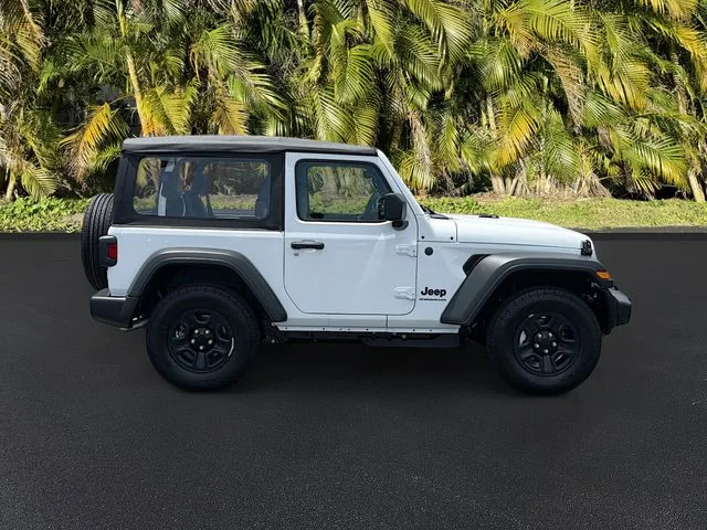 New 2026 Bright White Clear-Coat Exterior Paint Jeep Sport image 3