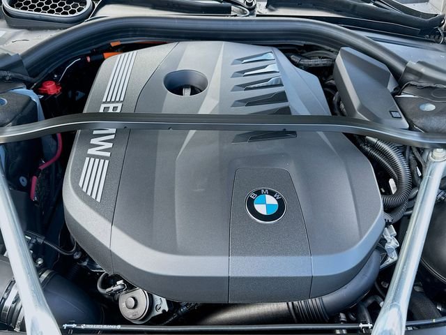 New 2026 Gray BMW 750e xDrive image 26