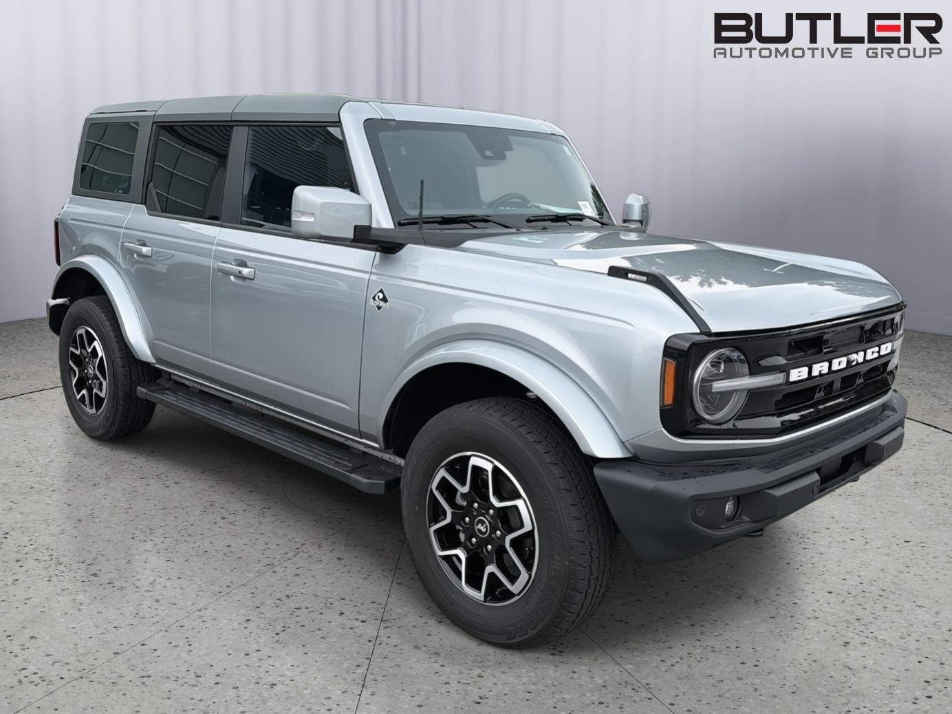 Used 2024 Iconic Silver Ford Outer Banks image 8