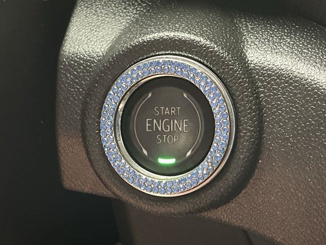 Used 2022 Blue Glow Metallic Chevrolet LT image 19